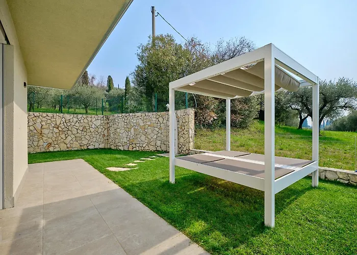 Sunny Bardolino