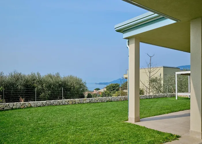 Sunny Bardolino