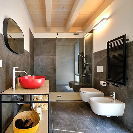Sunny Apartment Bardolino