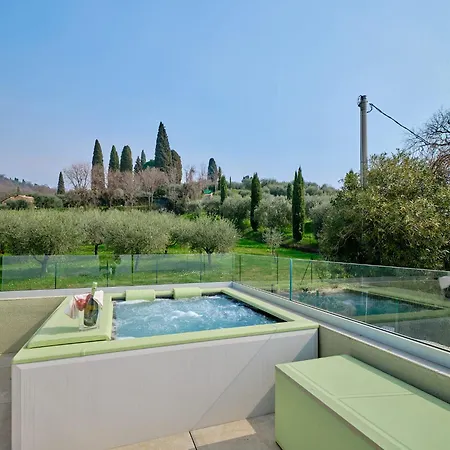 Sunny Bardolino