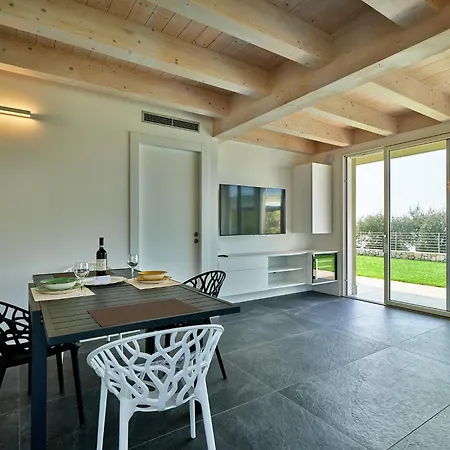 Sunny Апартаменты