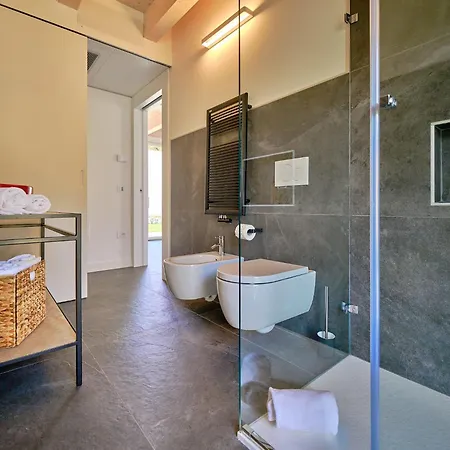 Sunny Апартаменты *